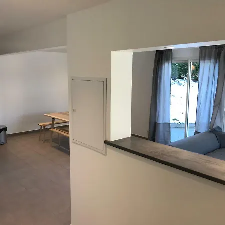 Branch 2 Villa